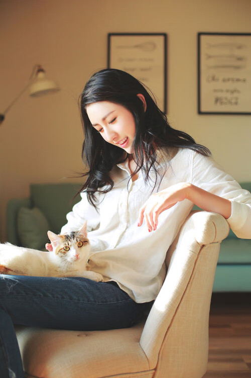 开云电竞平台注册-“西甲明星连续制造惊喜,带领球队冲刺佳绩”,西甲名人